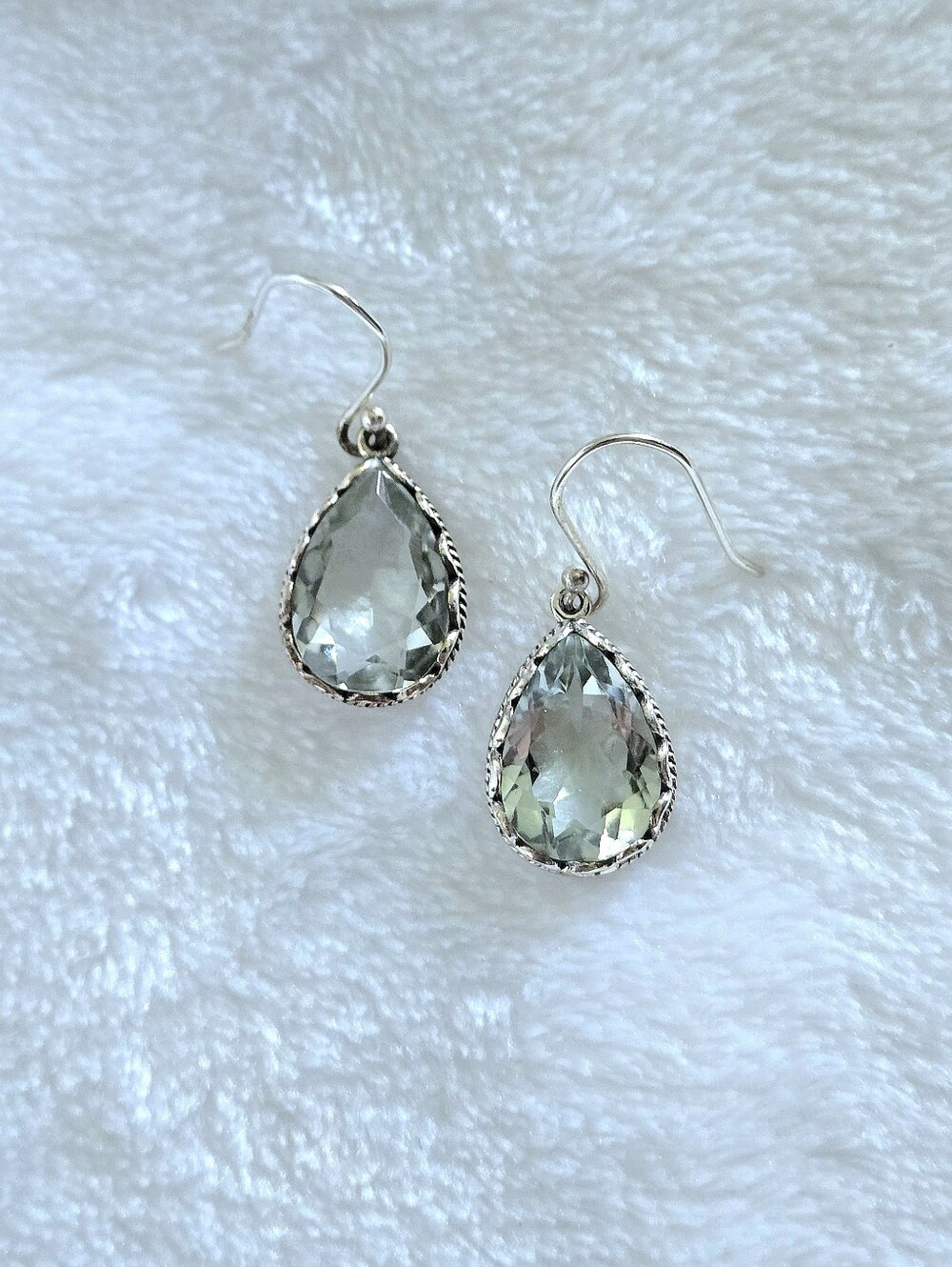 Shivam Green💚 Amethyst Teardrop💧Earrings - Picture 2 of 16